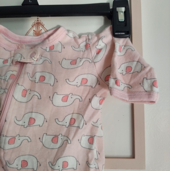 🎁 5/$25 -Footed Elephant Sleeper by Circo, 0-3 months - Picture 5 of 6